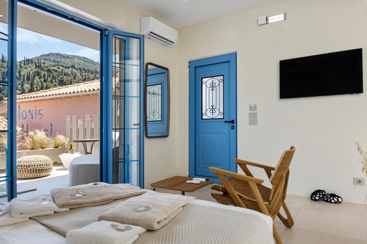 Tellion Suites Άγιος Νικήτας Εξωτερικό φωτογραφία