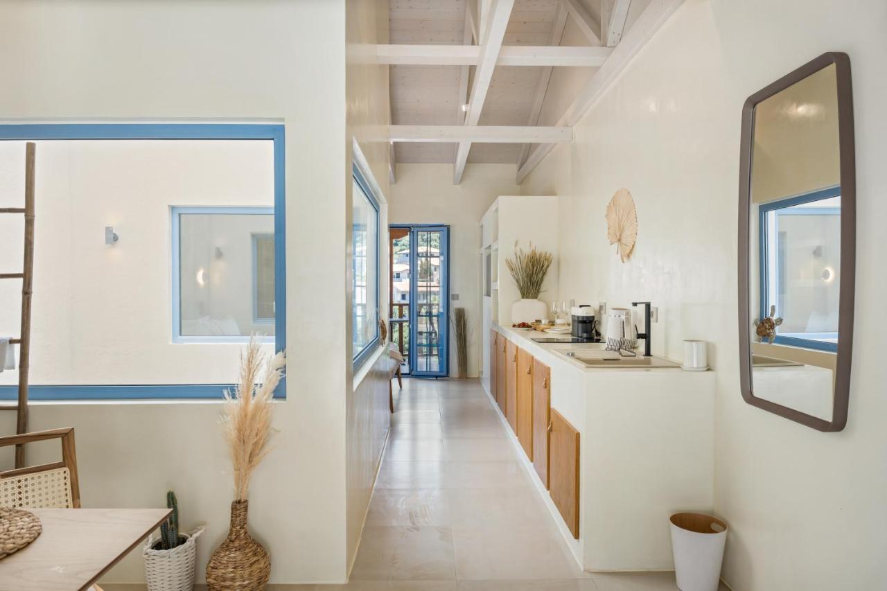 Tellion Suites Άγιος Νικήτας Εξωτερικό φωτογραφία
