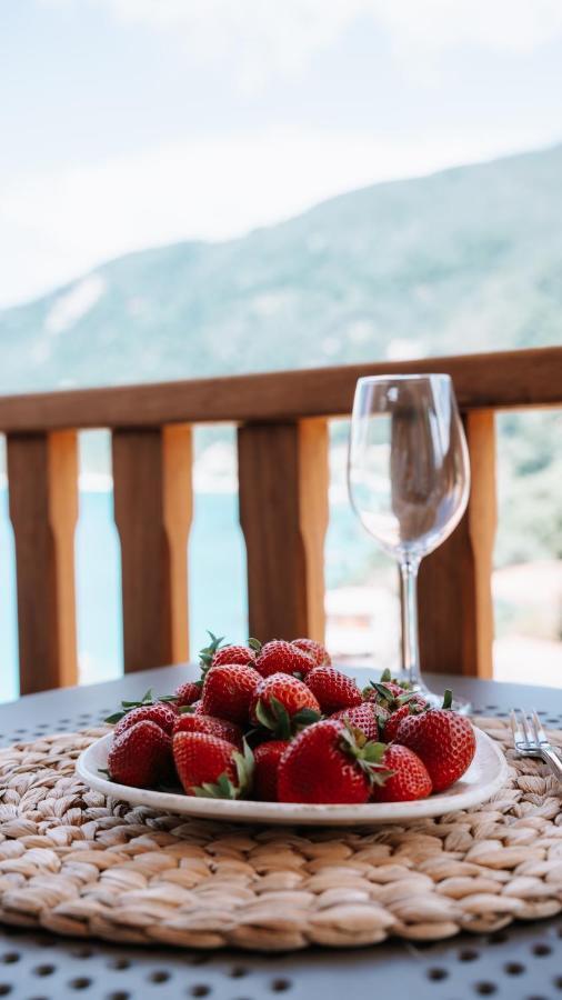 Tellion Suites Άγιος Νικήτας Εξωτερικό φωτογραφία